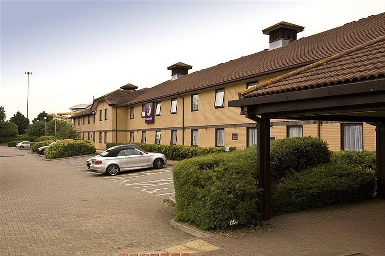 Premier Inn Basingstoke West Zewnętrze zdjęcie