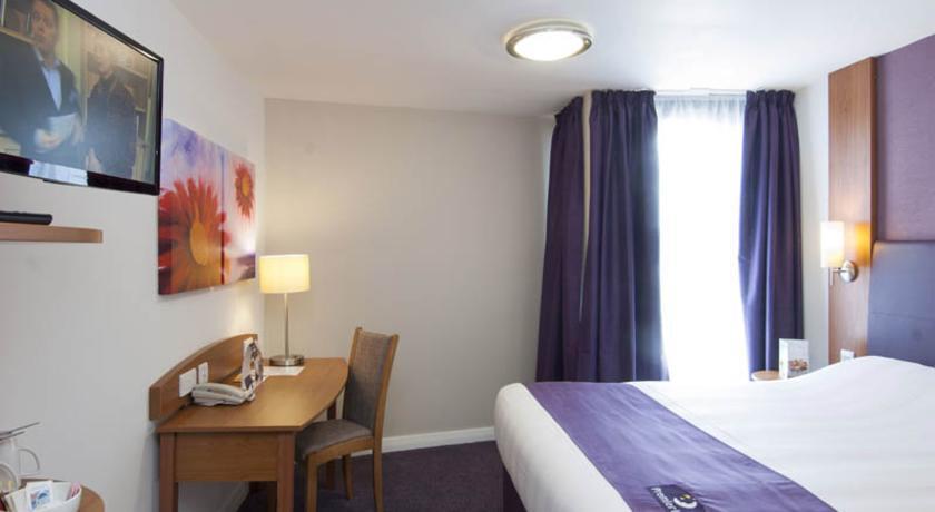 Premier Inn Basingstoke West Pokój zdjęcie