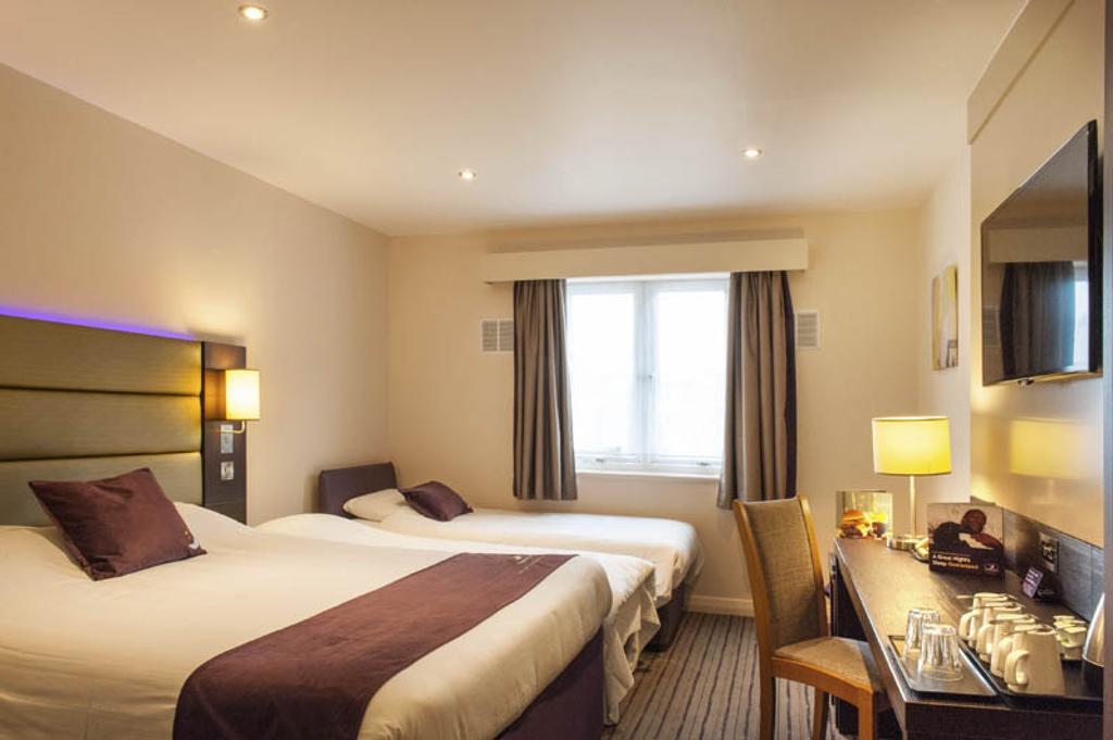 Premier Inn Basingstoke West Zewnętrze zdjęcie