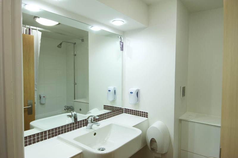 Premier Inn Basingstoke West Zewnętrze zdjęcie